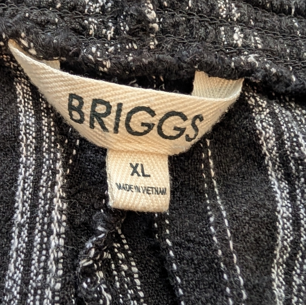 Briggs new York Women's Casual Black And Grey Shorts Size XL - Picture 4 of 7